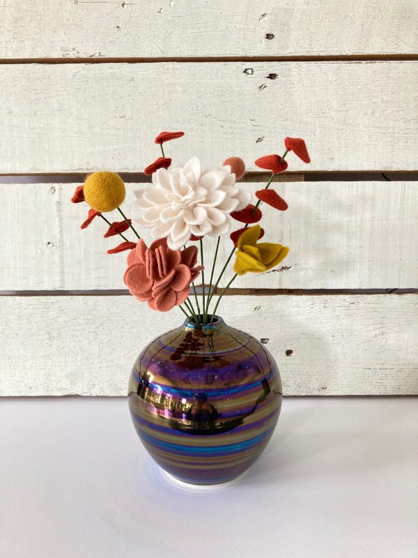 Fall Perfect Pairing: Small Black Vase with Small Bouquet For Cheap